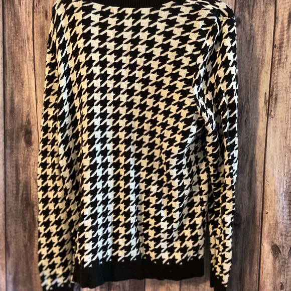 Croft and Barrow Size XL Plaid Sweater - Picture 6 of 6